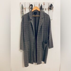 Plaid Gray Women's lightweight blazer